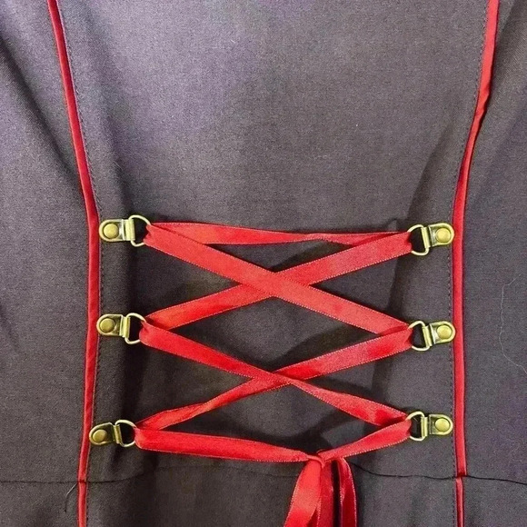 Game of Thrones  House Of The Dragon HU HOD HI-LOW
WAIST COAT XS - Picture 6 of 6